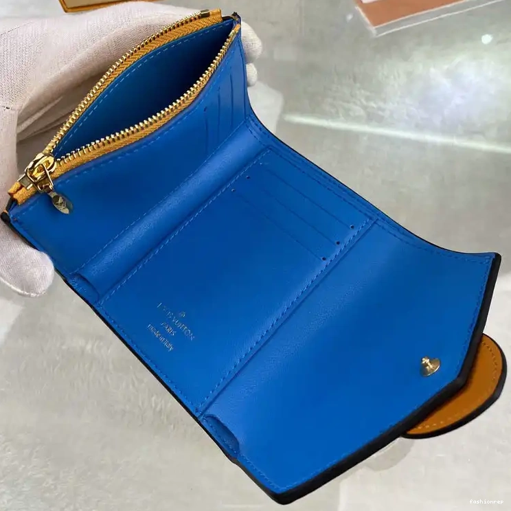 Fashionrepsfam ru Bags 208B570016 LV 0708